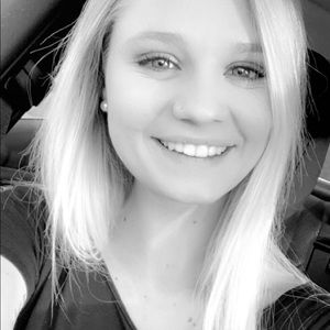 Meet your Posher, Mikaela